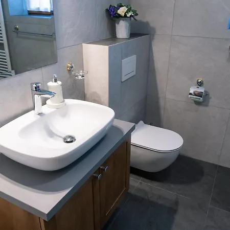 Apartma Pr' Gamilcu *