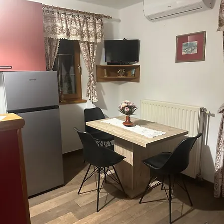 Apartma Pr' Gamilcu